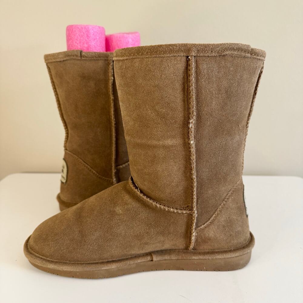 BearPaw Emma Short Boots Women 8 Brown Suede Sheepskin Wool Lined Pull On Winter - Picture 9 of 13
